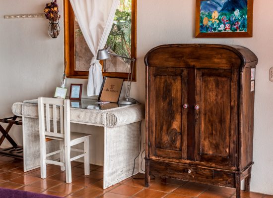 Bungalow 20 Writing Desk Close